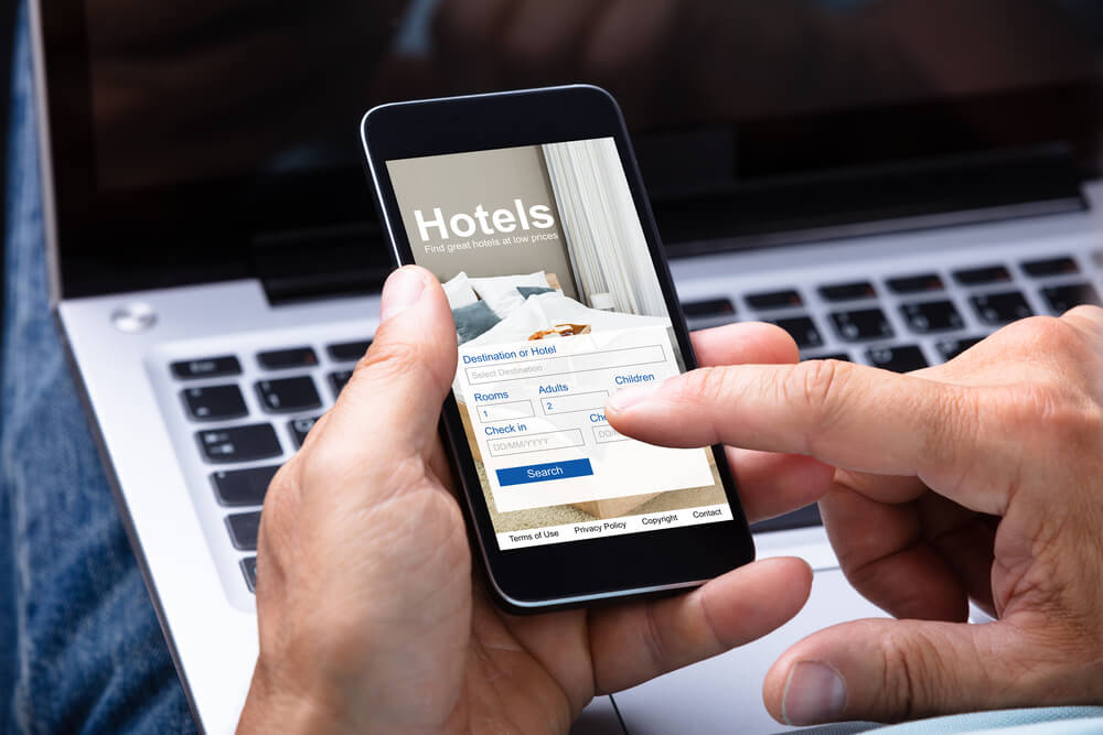 Using Your Online Presence to Inspire Travelers